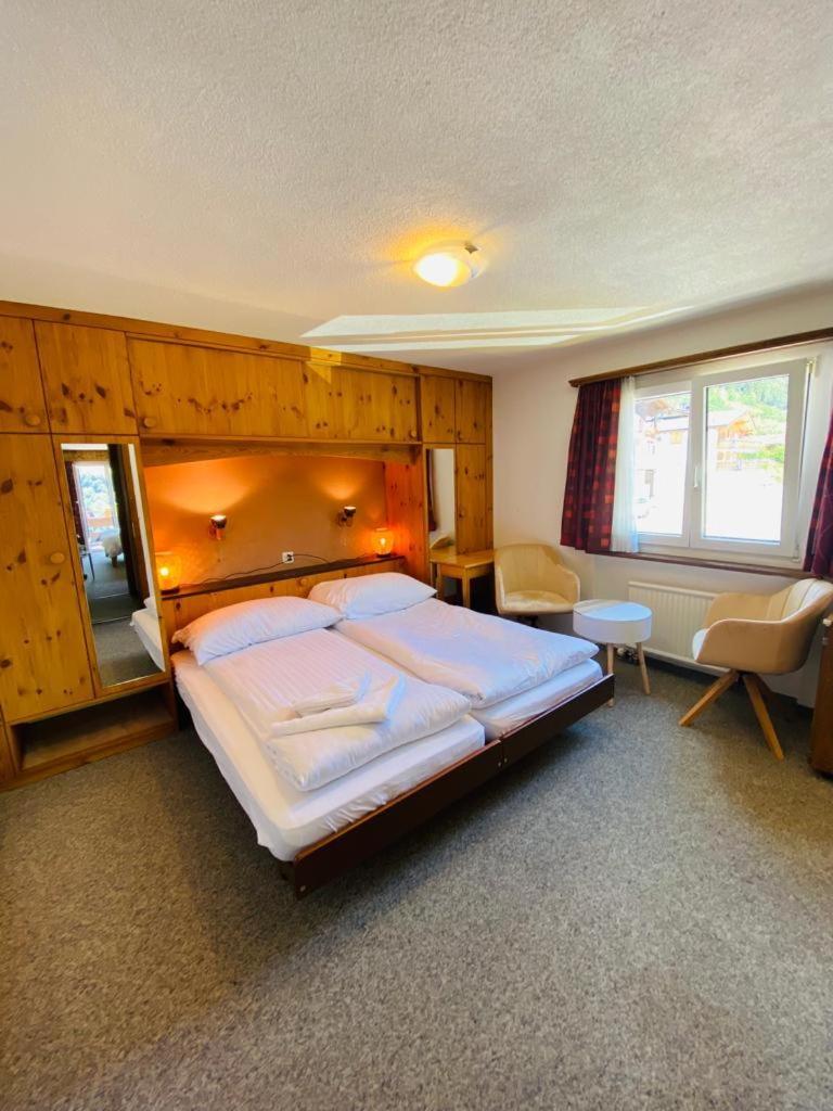 Hotel Old Jnn Klosters Eksteriør bilde