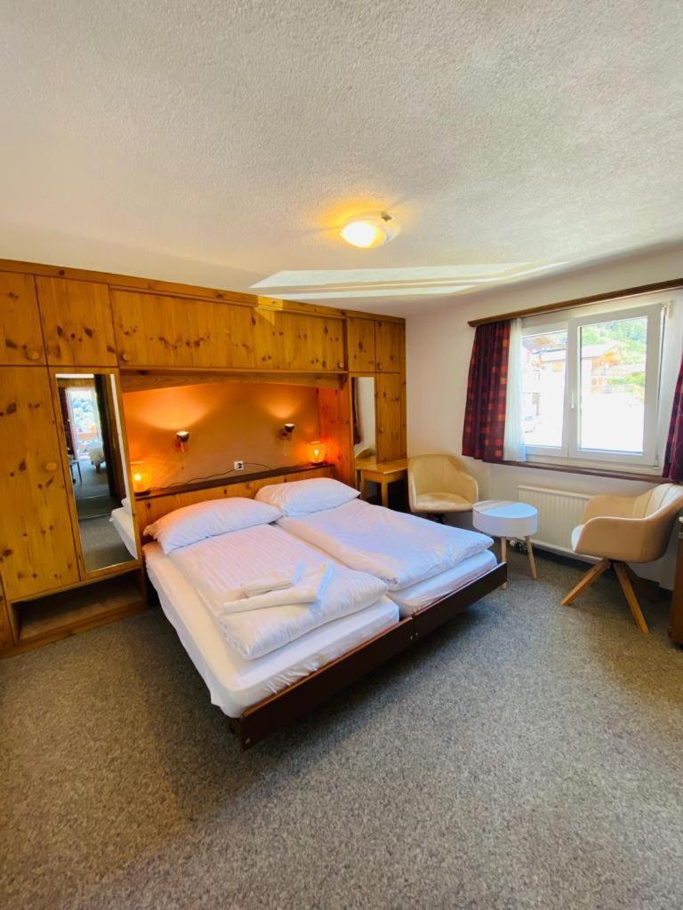 Hotel Old Jnn Klosters Eksteriør bilde